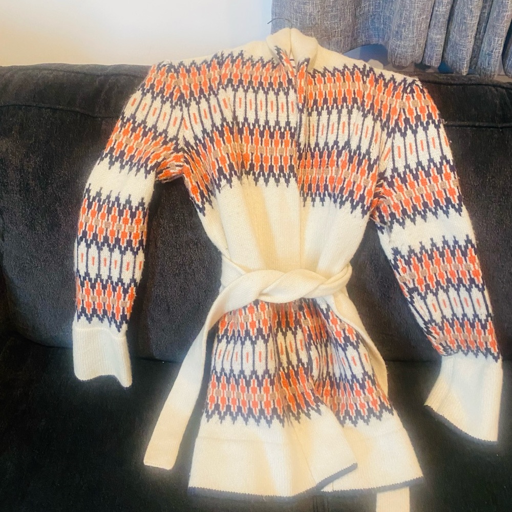 Lucky Brand 🍀 Sweater Good Condition